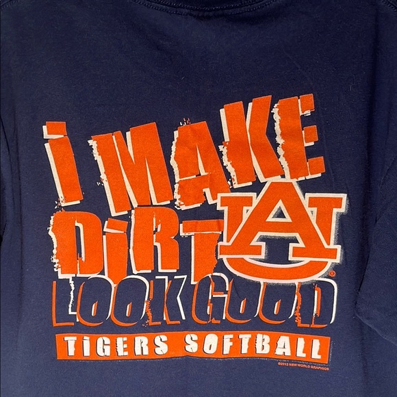 Auburn Softball Graphic Tee - Picture 3 of 11
